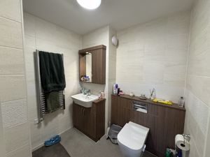 En Suite- click for photo gallery